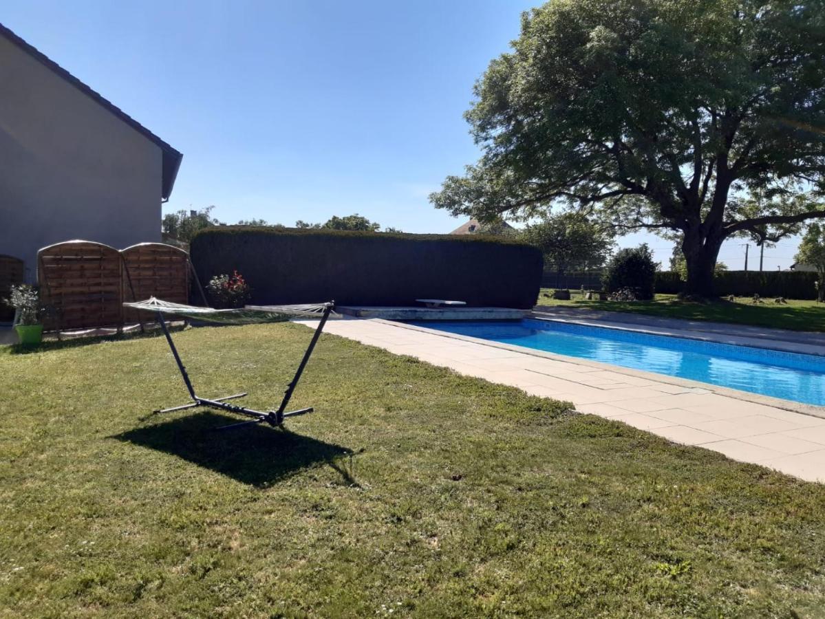 Jacuzzi, Arcade Et Repas Compris Acomodação com café da manhã Soulosse-sous-Saint-Elophe Exterior foto