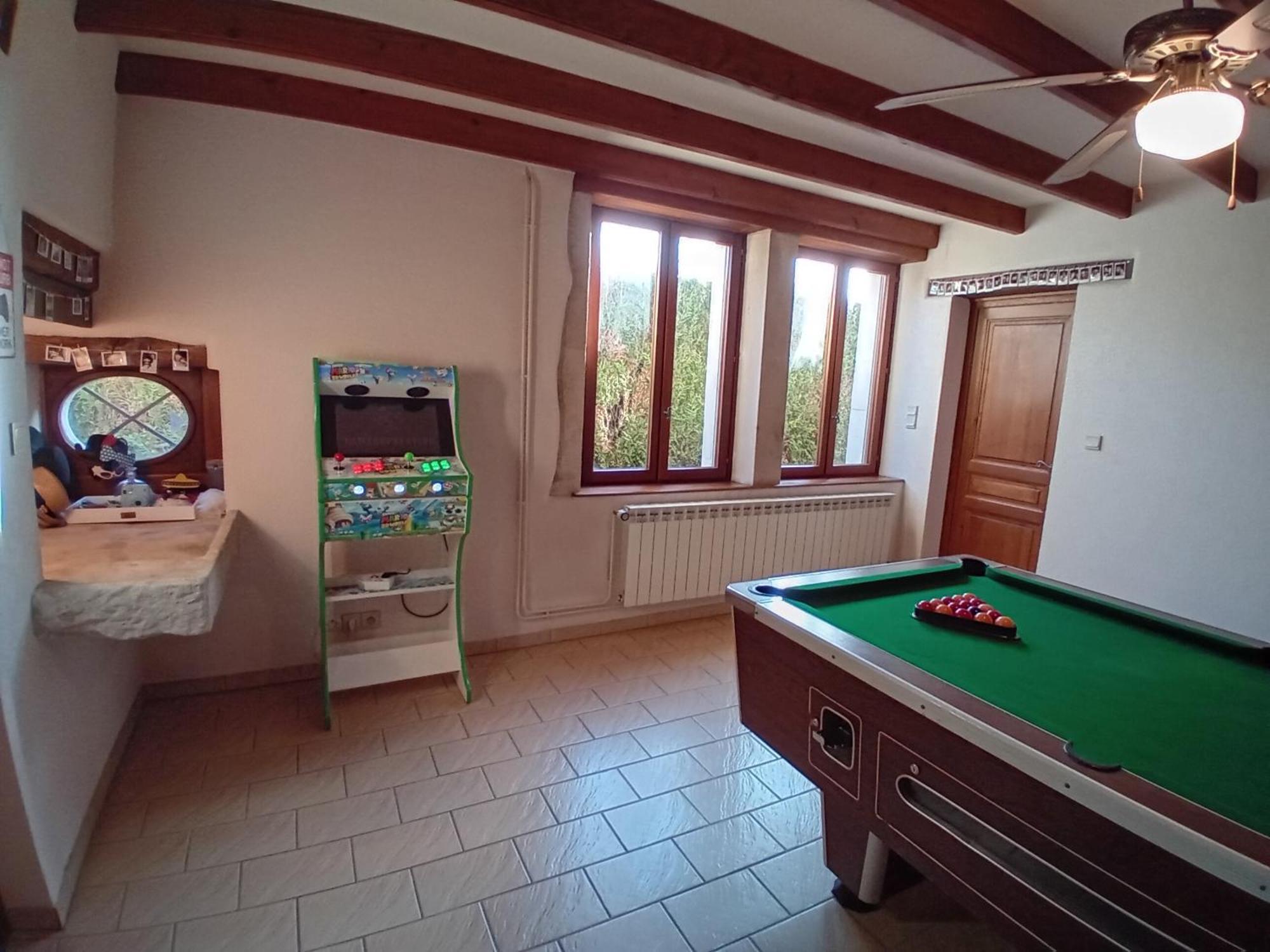 Jacuzzi, Arcade Et Repas Compris Acomodação com café da manhã Soulosse-sous-Saint-Elophe Exterior foto